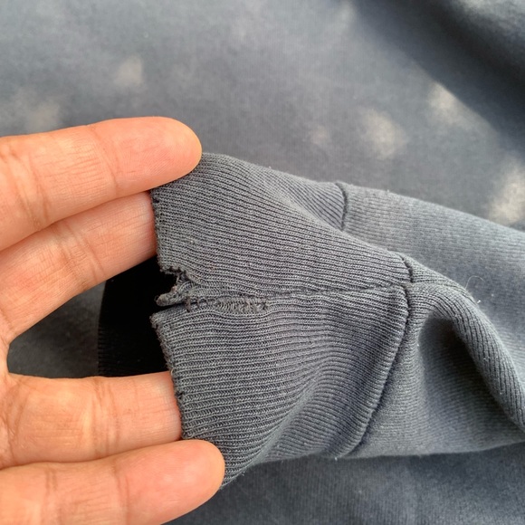 80s-90s Plain Black Raglan Sleeves sweatshirt size Large. - Picture 7 of 8